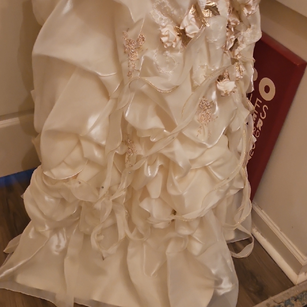 Commissioned Gown Hand Crafted Strapless White Floral Dress - Picture 8 of 17